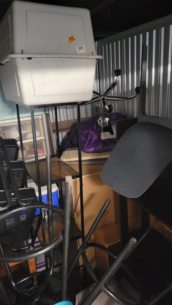 3021 - StorageMart OConnor Drive Toronto  auction IB-3503 10