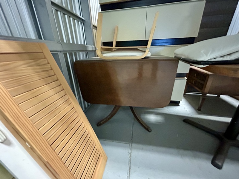 Elite Self Storage South Edmonton  auction IB-4500