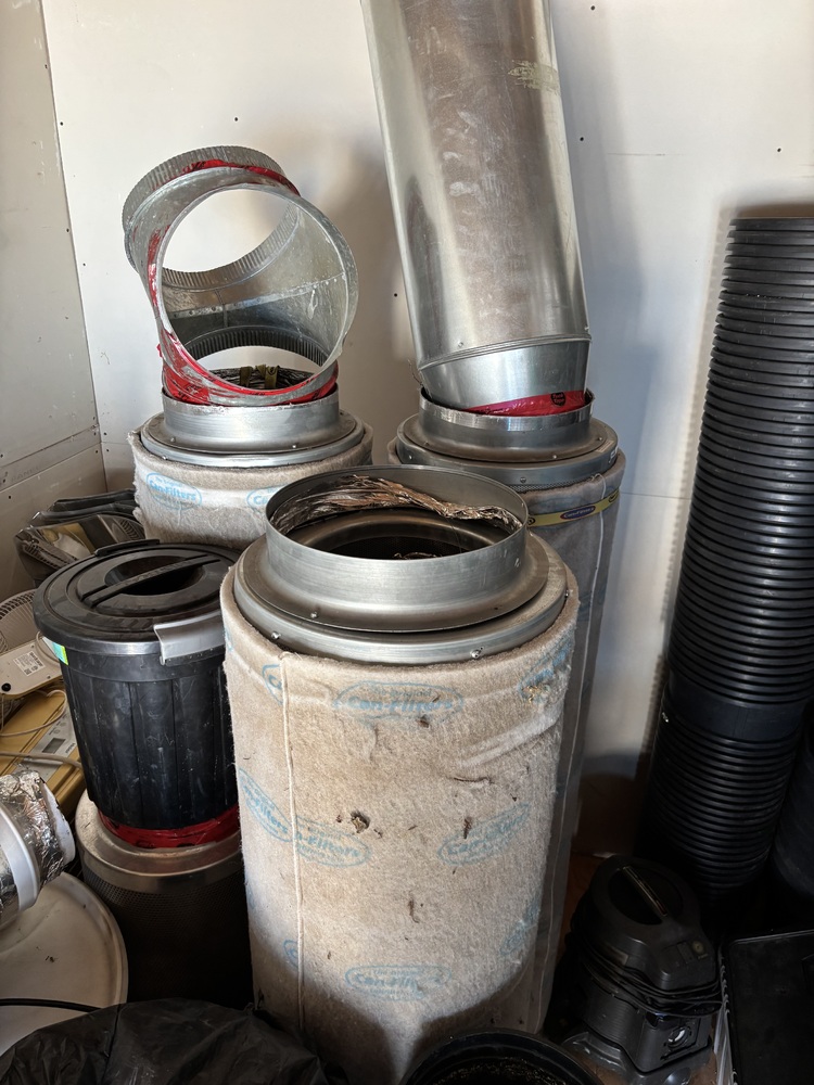 Parksville Qualicum Self Storage  auction IB-6323 170