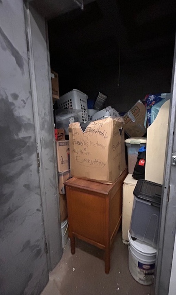 3034 - StorageMart Oshawa  auction IB-3693