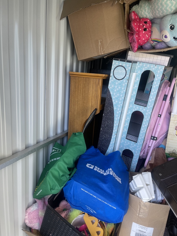 NationWide Self Storage - Kamloops  auction IB-9901 30