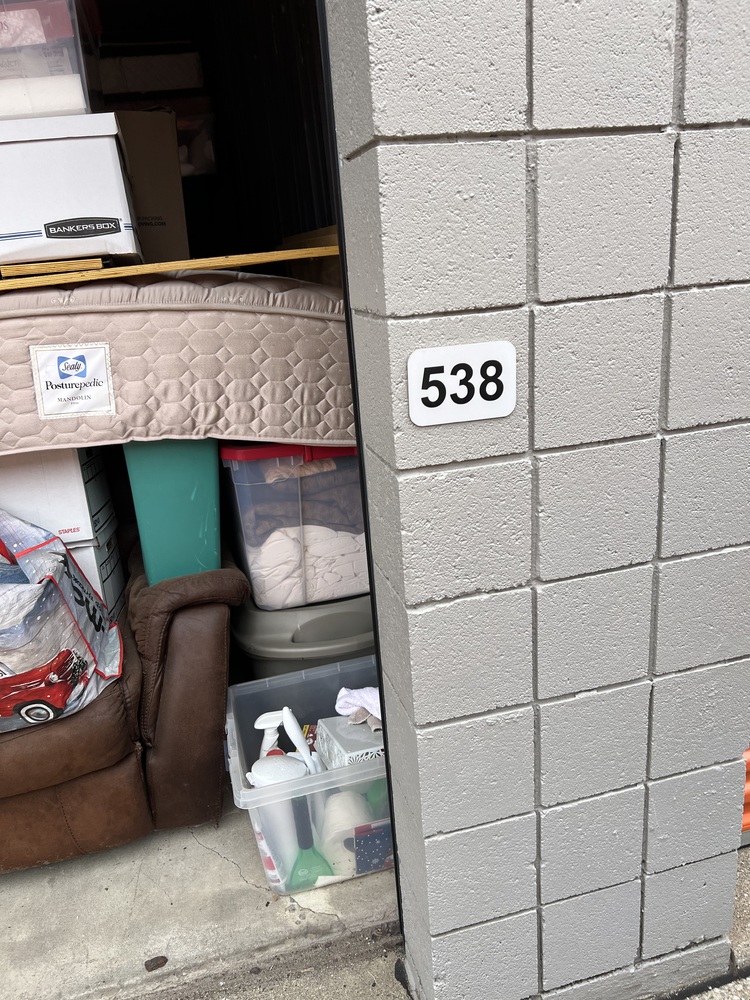 1-800 Stow & Go Self Storage  auction IB-2175 20