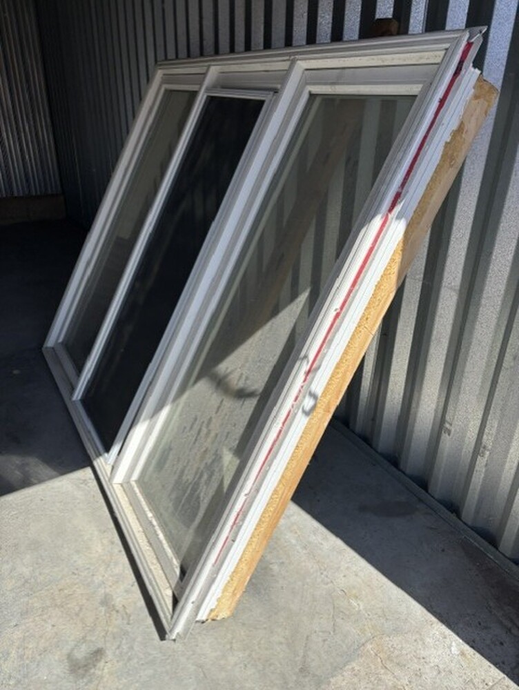 3023 - StorageMart Crouse Rd Scarborough  auction IB-8655