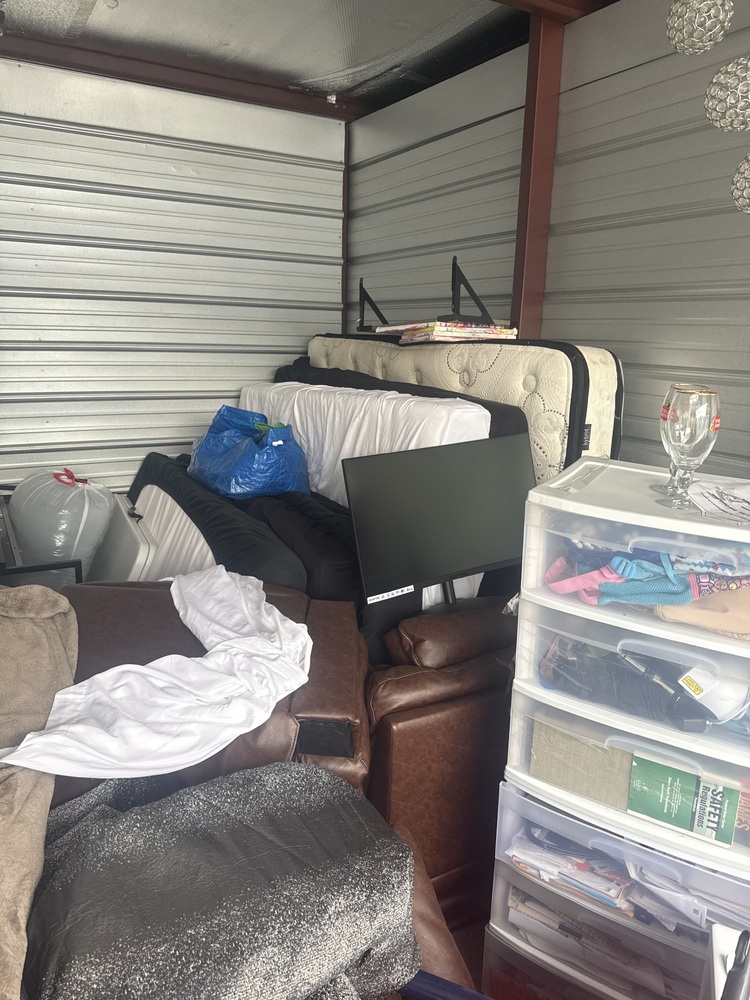 Air Base Mini Storage - Dover  auction IB-4965 10