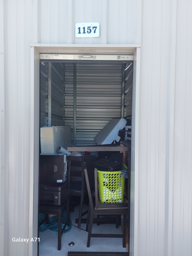 Stanley Storage - Niagara Falls  auction IB-6251