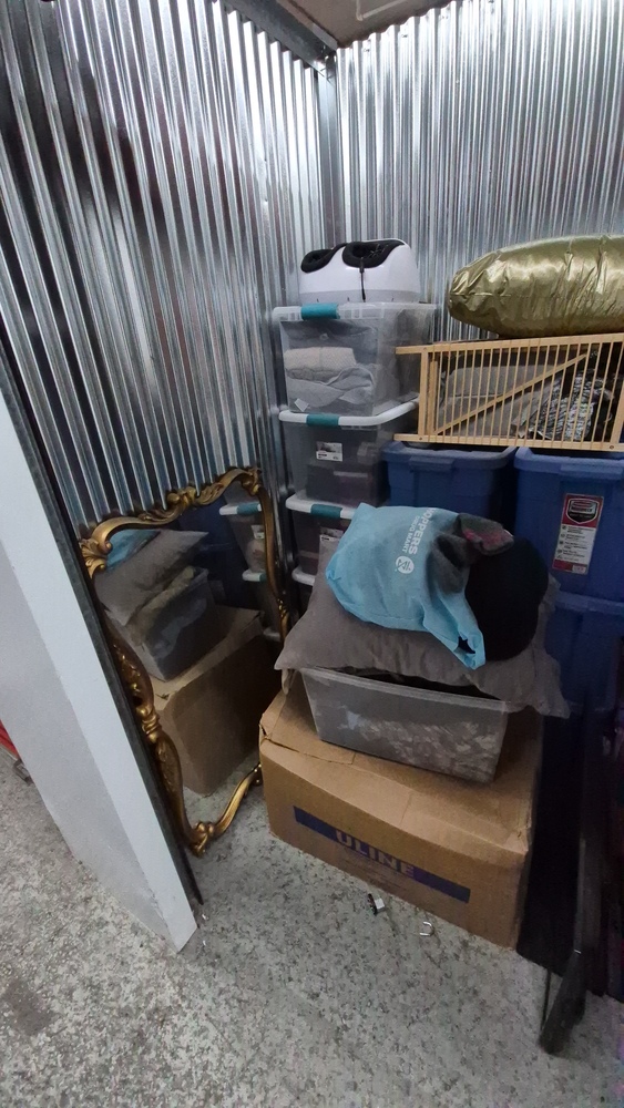 XYZ Storage - Laird  auction IB-9062 10