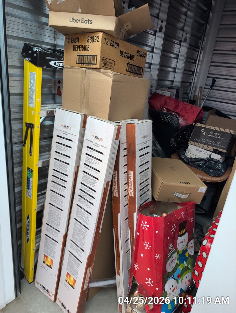 Storage of Barton St  auction IB-5727 10