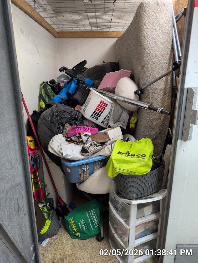 Storage of Barton St  auction IB-9602 20