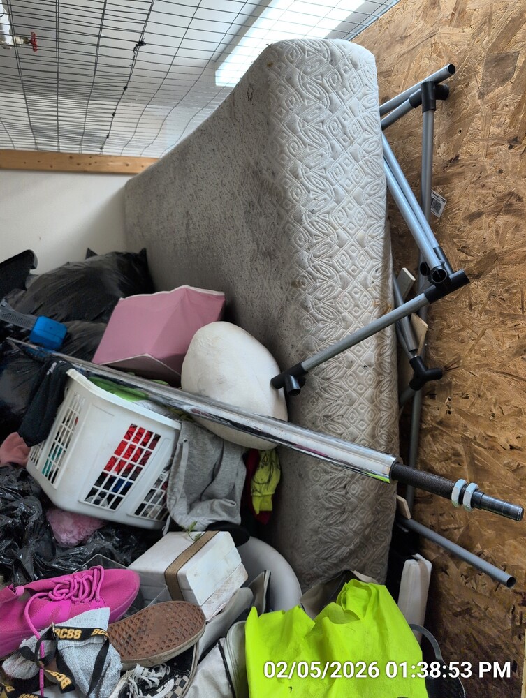 Storage of Barton St  auction IB-9602 30
