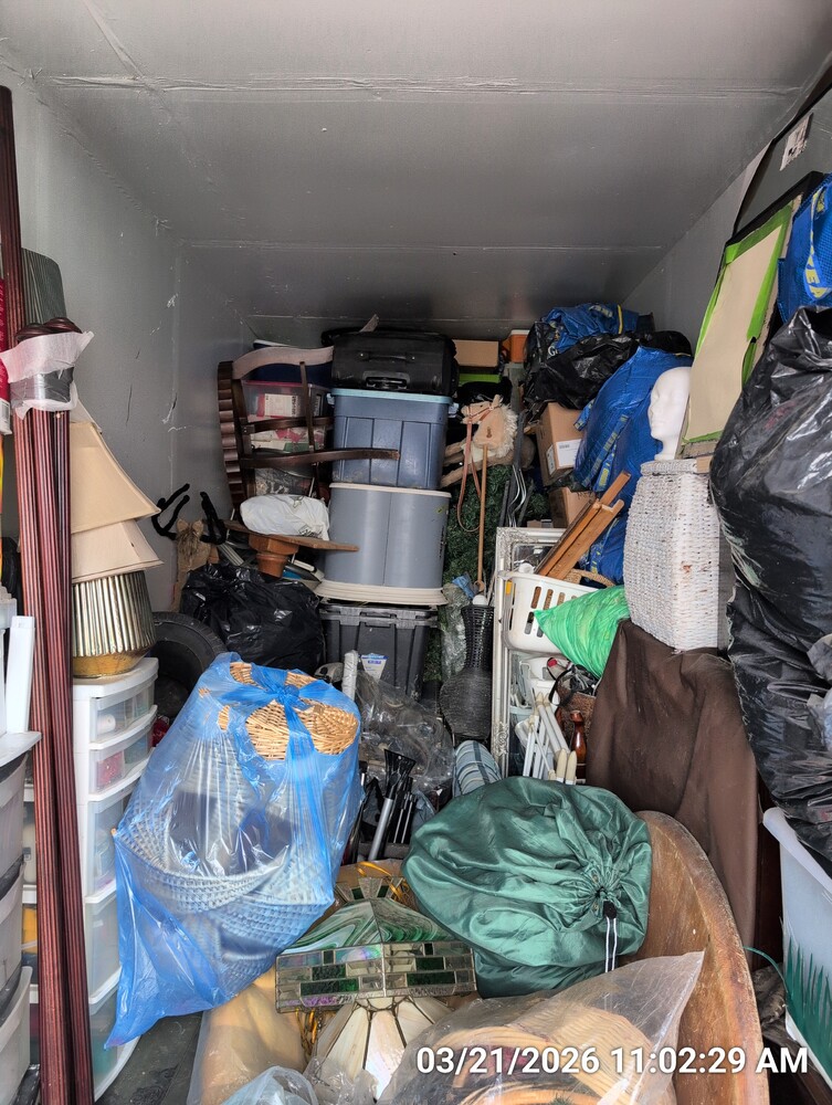 Storage of Stoney Creek  auction IB-2342 60