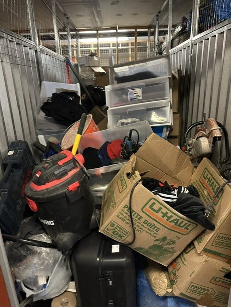 3102 - StorageMart St-Leonard  auction IB-4076 30