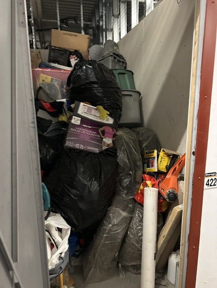 3102 - StorageMart St-Leonard  auction IB-6818 30
