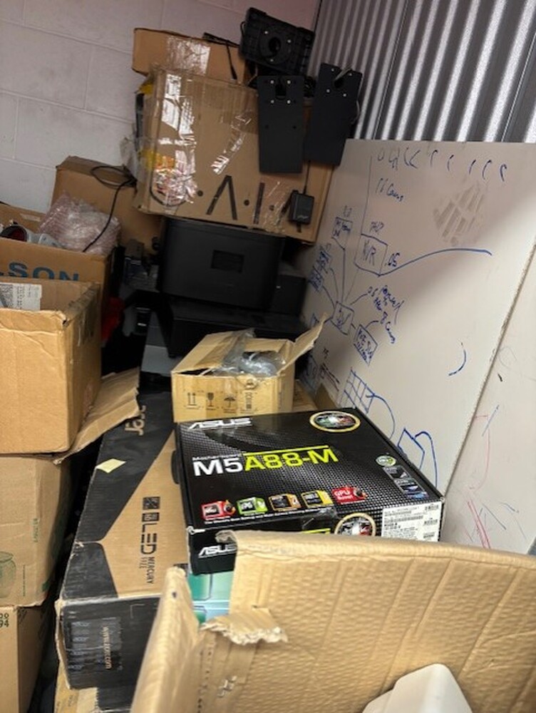3026 - StorageMart Burlington  auction IB-4917 50