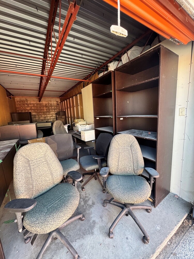 Public Storage P0011 -Queensway E  auction IB-8961 40
