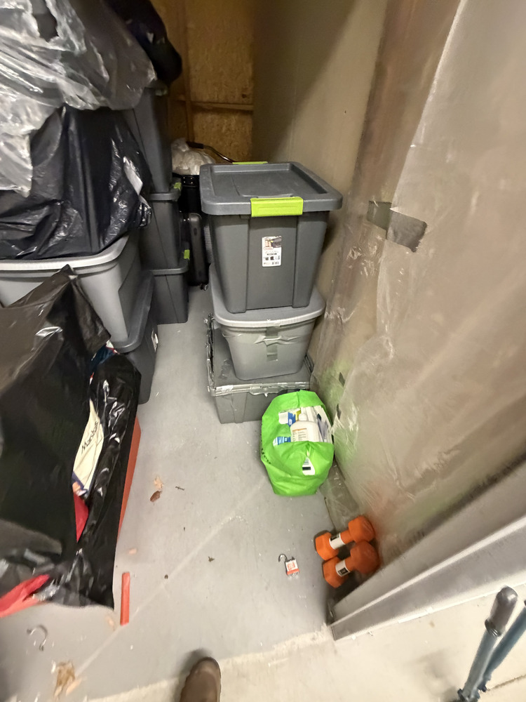 Public Storage P0019 -Nashua Dr  auction IB-9569 40