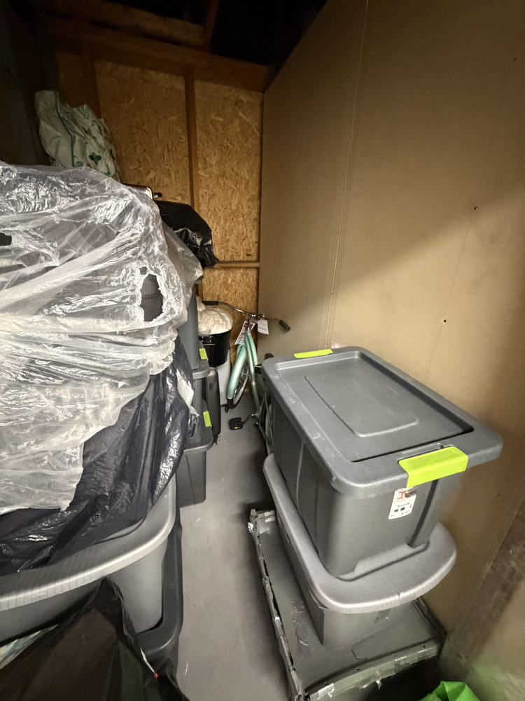Public Storage P0019 -Nashua Dr  auction IB-9569 80