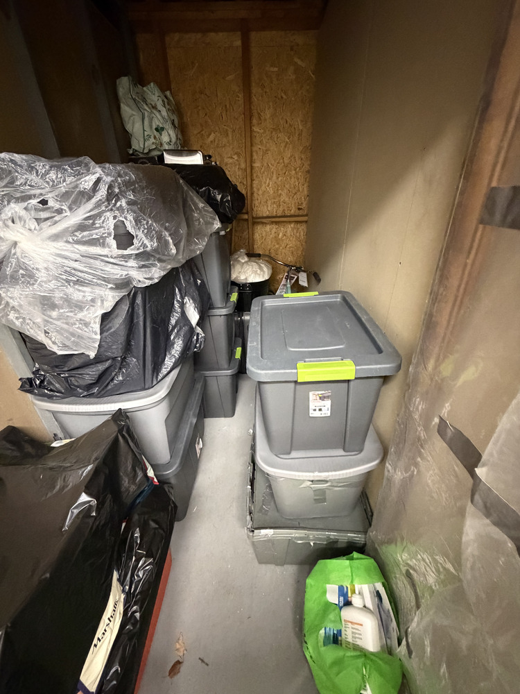 Public Storage P0019 -Nashua Dr  auction IB-9569 120