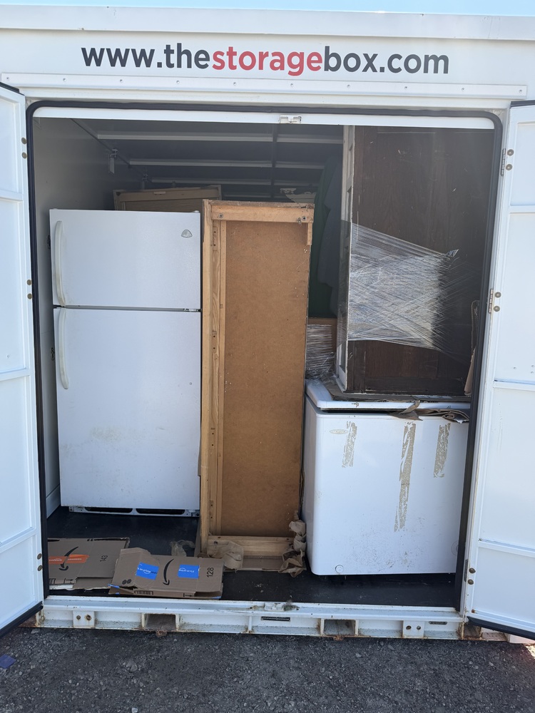 The Storage Box - Windsor  auction IB-3298 30