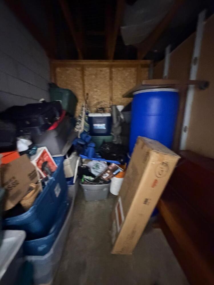Public Storage P0019 -Nashua Dr  auction IB-1438