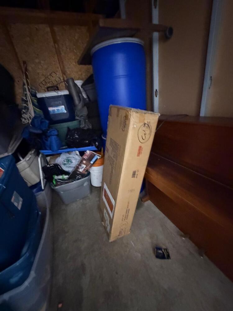 Public Storage P0019 -Nashua Dr  auction IB-1438 60