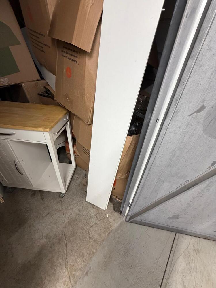 Public Storage P0019 -Nashua Dr  auction IB-3958 140