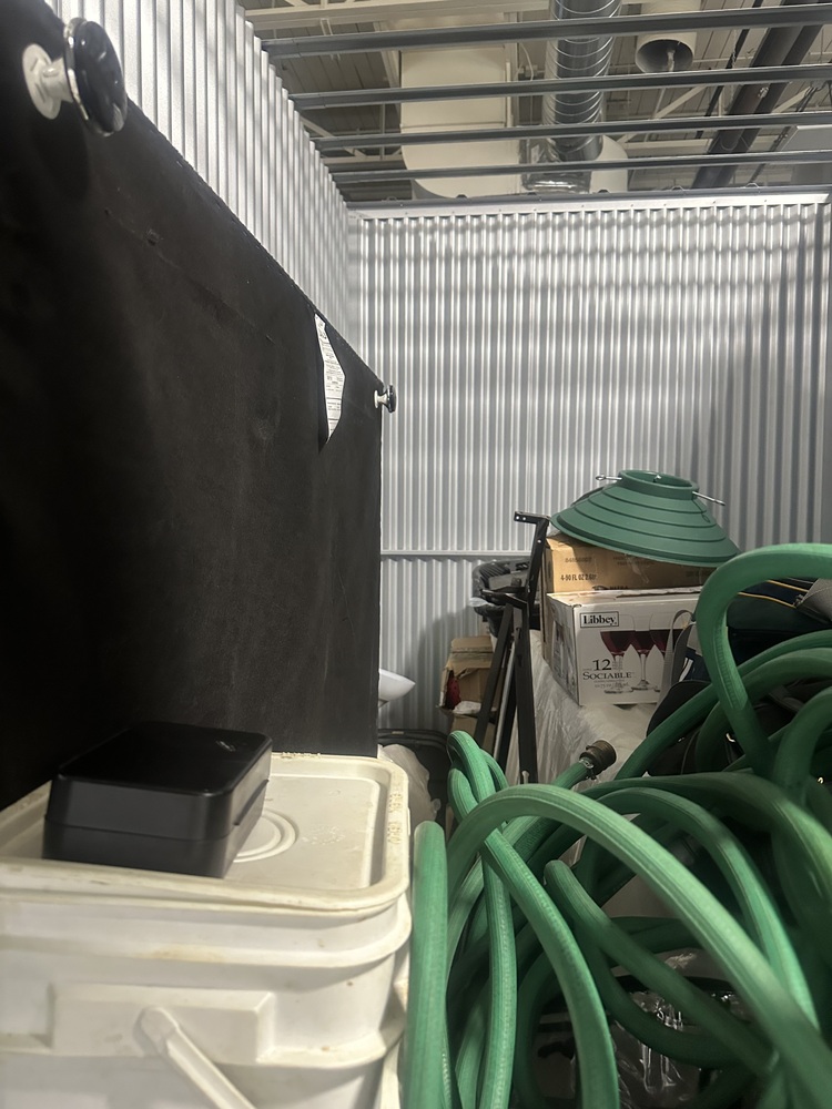 Q SELF STORAGE  auction IB-3177
