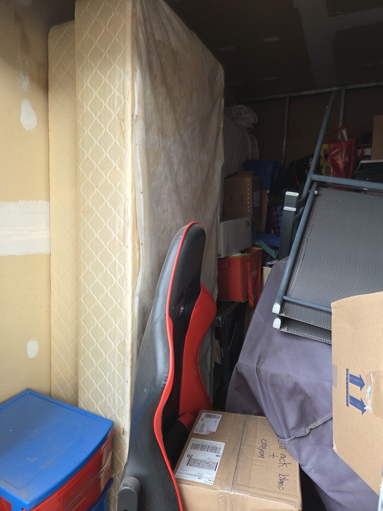 3104 - StorageMart Beauport  auction IB-5458 20