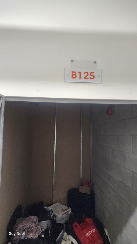 Public Storage P0021 -rue d`Edmonton Gatineau  auction IB-1113