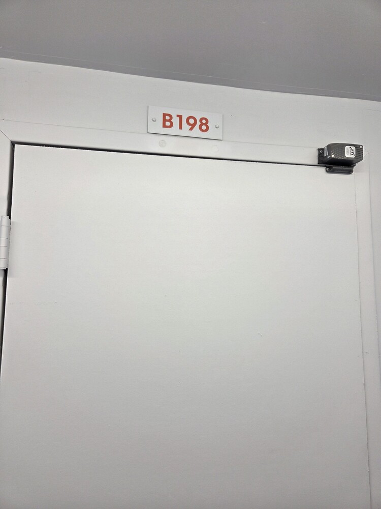 Public Storage P0013 -Hobson Ave   auction IB-8134 20