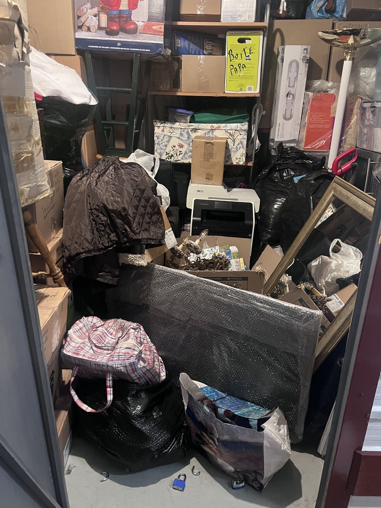 3106 - StorageMart St-Hubert  auction IB-7890 10