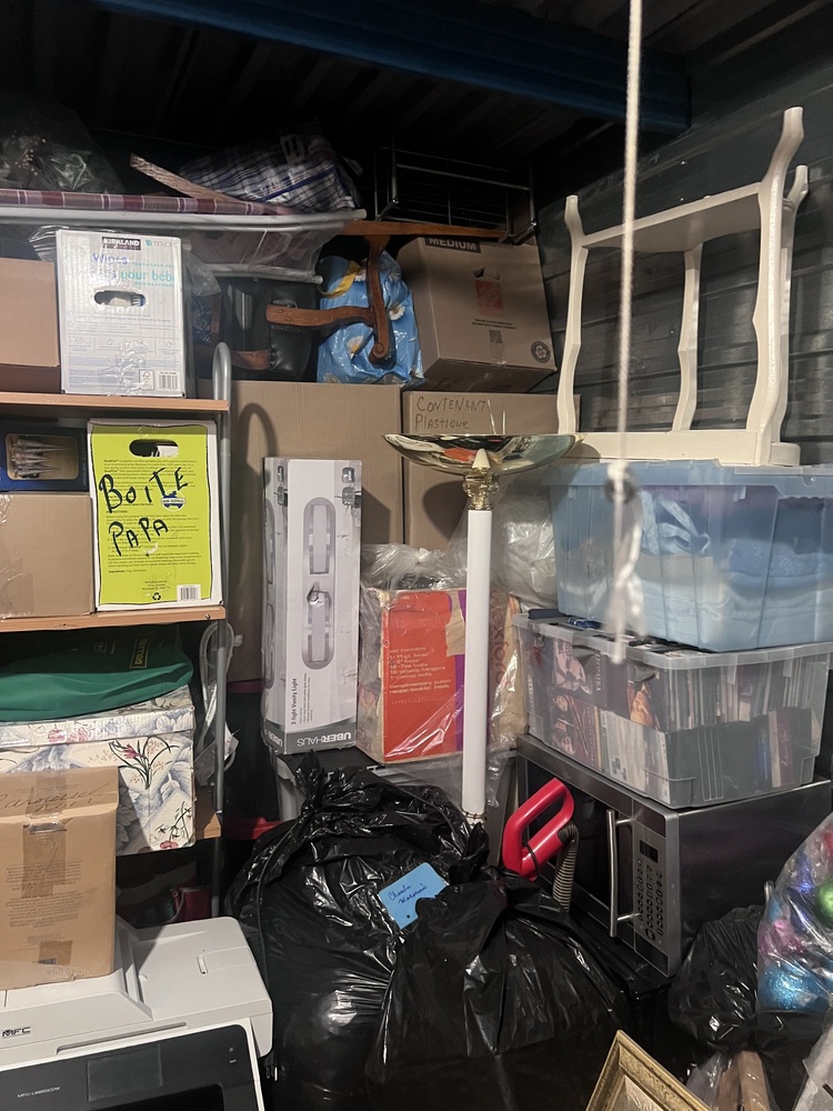 3106 - StorageMart St-Hubert  auction IB-7890 30