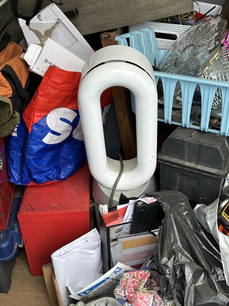 Elite Self Storage South Edmonton  auction IB-1062 10