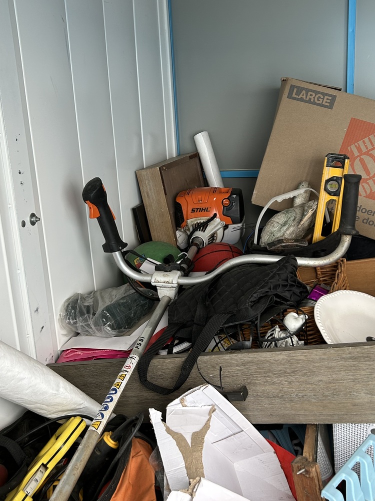 Elite Self Storage South Edmonton  auction IB-1062 30