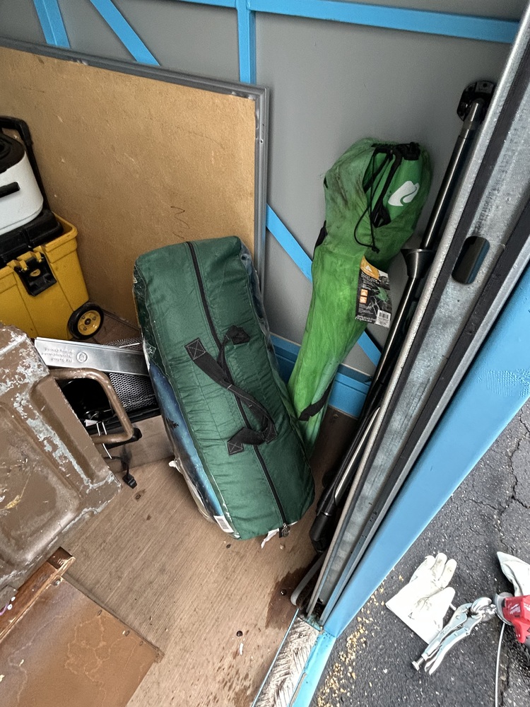 Elite Self Storage South Edmonton  auction IB-1062 40