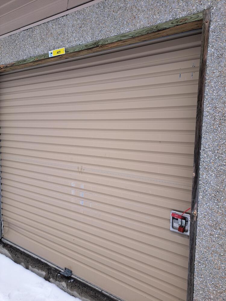 Montreal Mini-Storage - Camrick  auction IB-8663 60