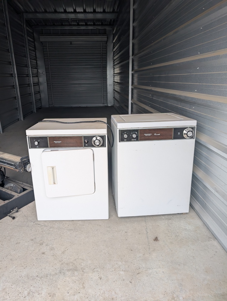 Elite Self Storage St. Albert formerly Riel Park RV & Self Storage  auction IB-5844 20