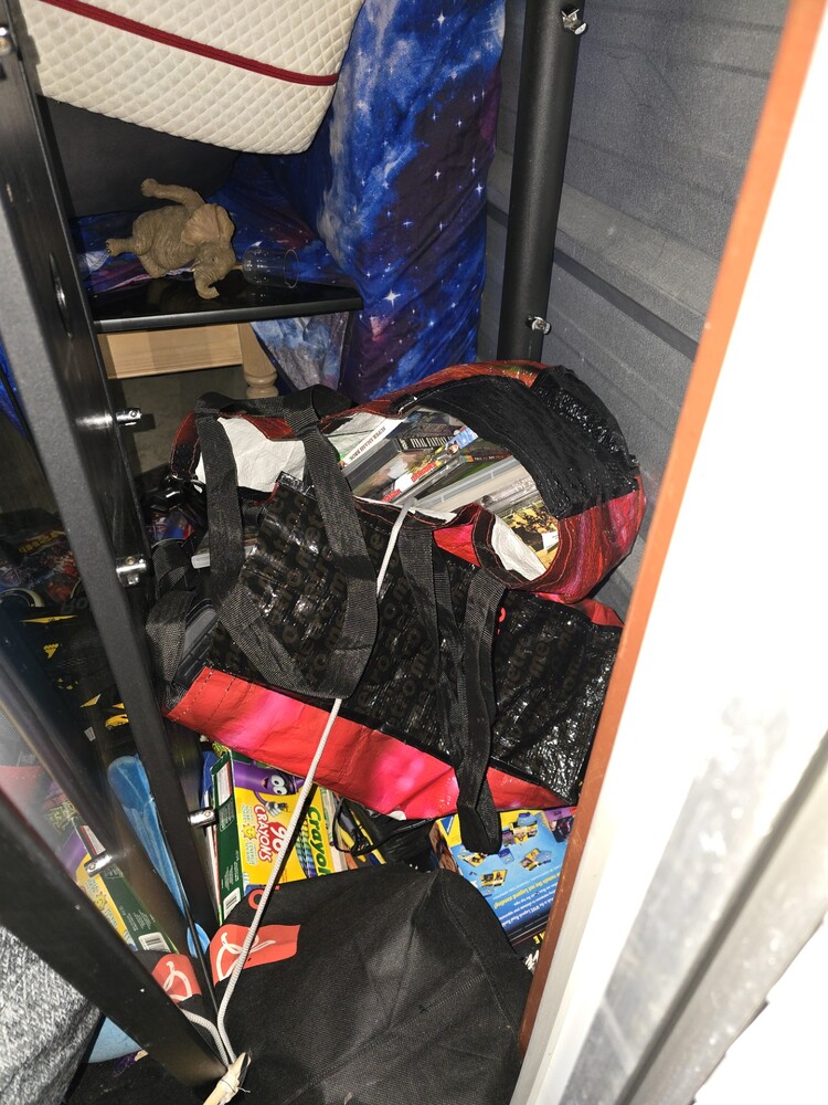 3003 -StorageMart  Adelaide St  auction IB-6225 100