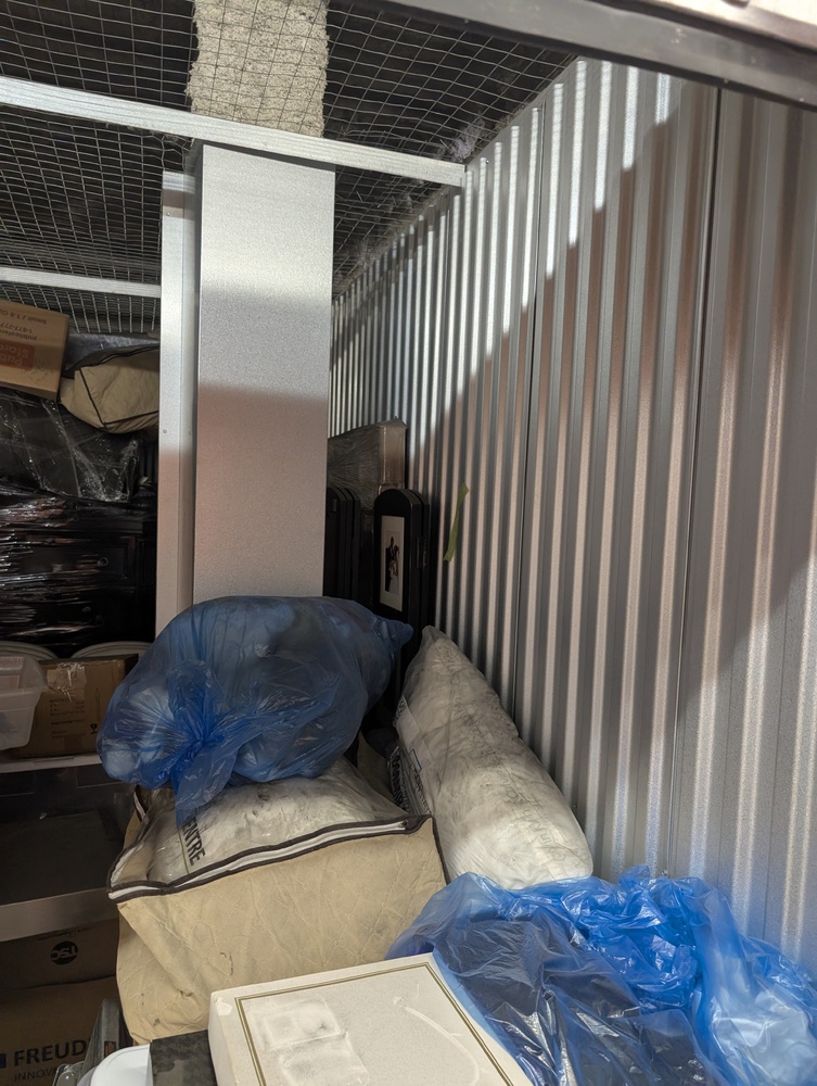 Public Storage P0057 -Argentia Rd  auction IB-2053 30