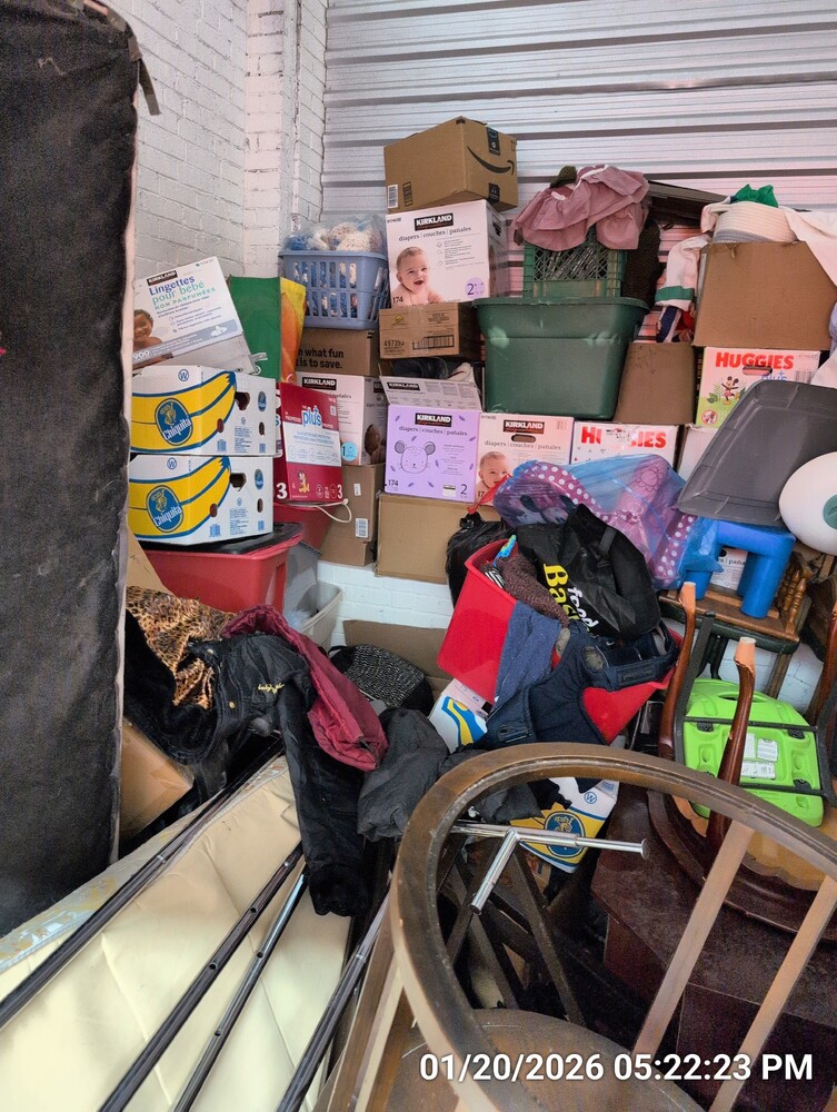 Storage of St Catharines  auction IB-4237 40
