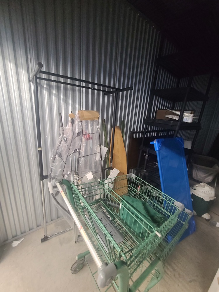 3013 - StorageMart Todd Baylis Blvd Toronto  auction IB-8221 10