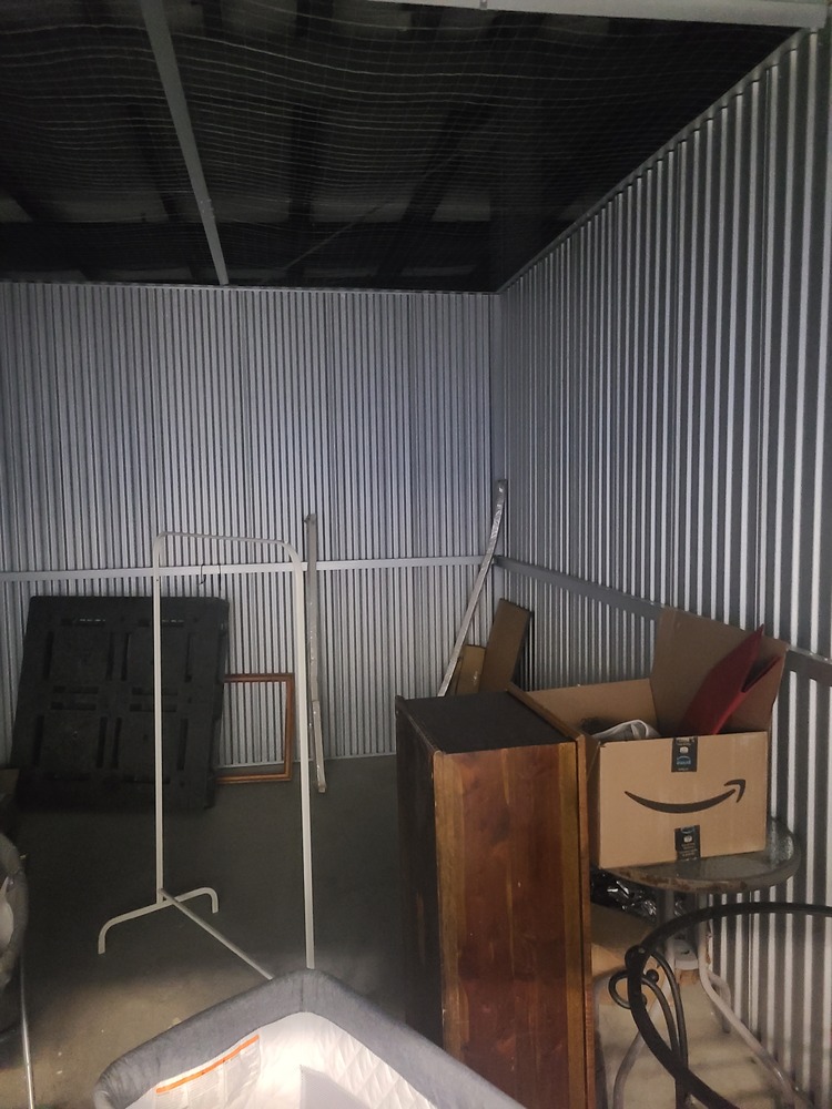 3013 - StorageMart Todd Baylis Blvd Toronto  auction IB-8221 60
