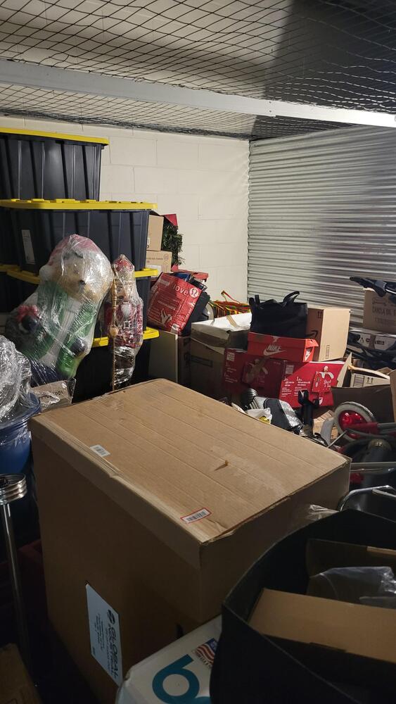 3021 - StorageMart OConnor Drive Toronto  auction IB-2659 40
