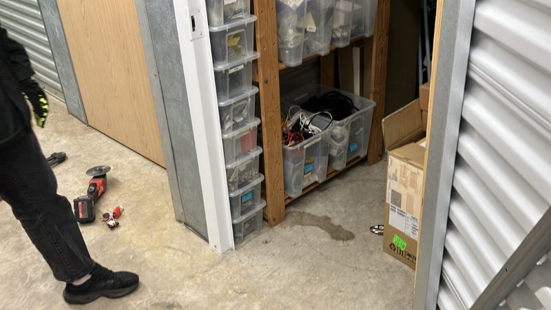 Advanced Self Storage  - North Vancouver  auction IB-8815 20