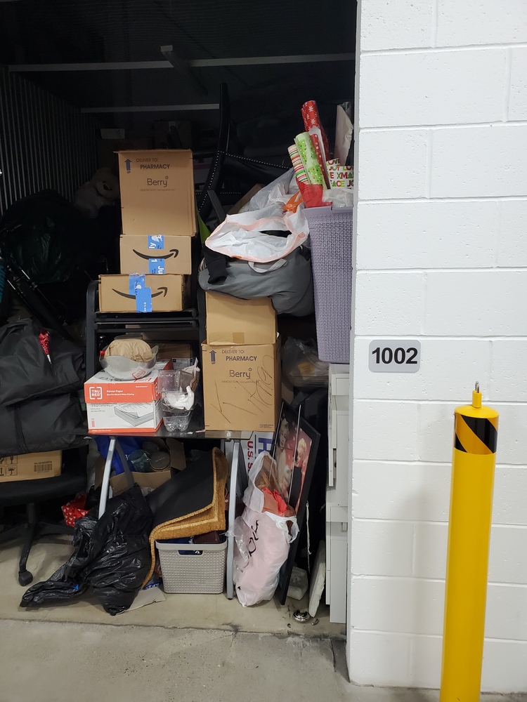 1-800-Self-Storage.com on Southfield  auction IB-5621 10