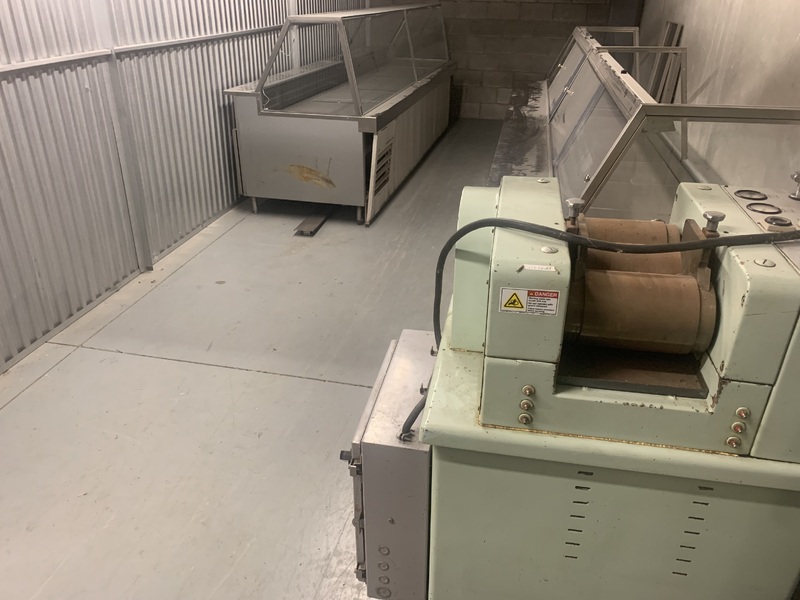 Public Storage P0047 -Autoroute Chomedey  auction IB-7200 10