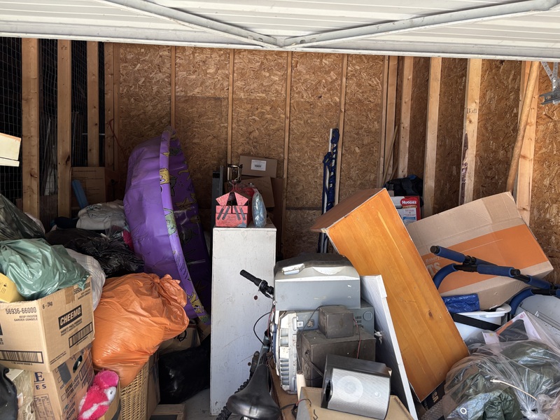La Ronge Storage  auction IB-6958 20