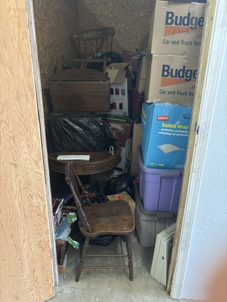 Parksville Qualicum Self Storage  auction IB-8533 20