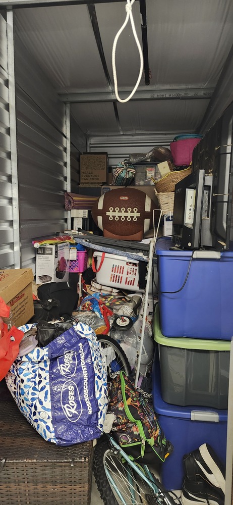 DEStorage.com - Milford   auction IB-5482 10