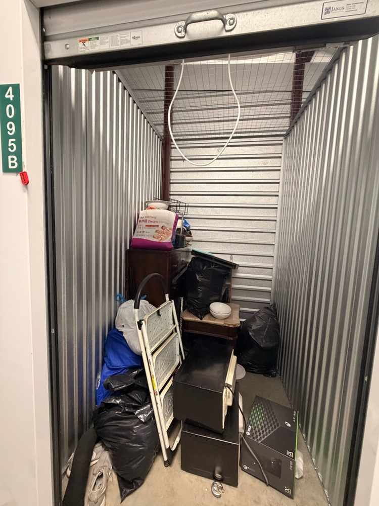 1-800-Self-Storage.com of  Melvindale, Michigan  auction IB-4152 10