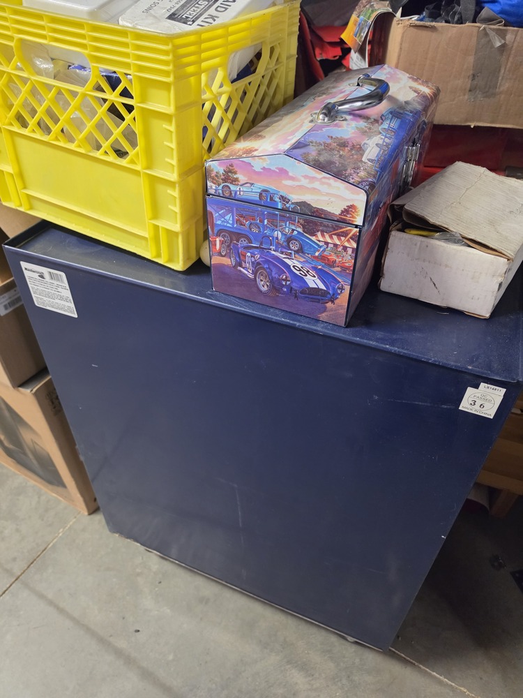2551 - StorageMart Deerfoot Trail & Yankee Valley  auction IB-2823 30